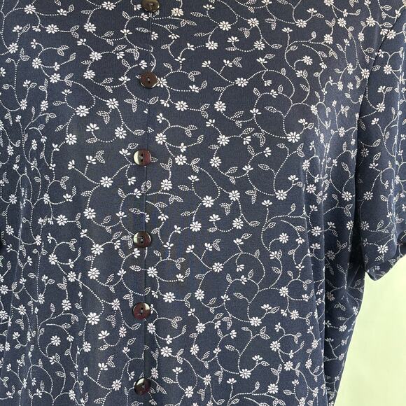 Fashion Bug Vintage Floral Blouse | Women’s XL | Blue Button Front Top - Picture 2 of 14